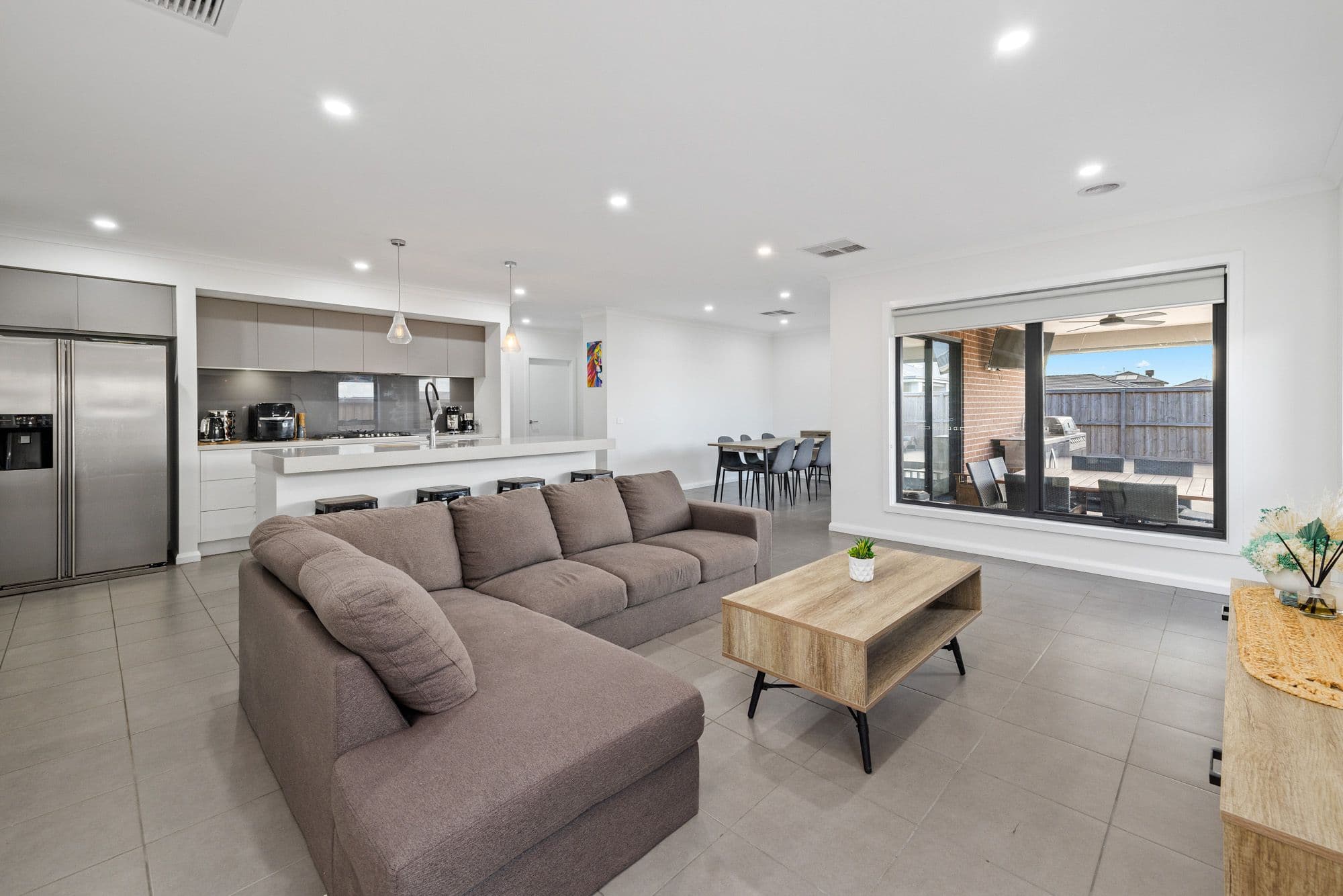 25 Ruthven Way, Mambourin VIC 3024, Mambourin - Thumbnail 7