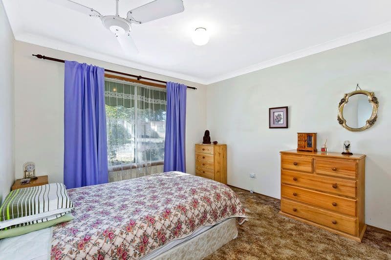 94 Kerry Crescent, BERKELEY VALE NSW 2261, Berkeley Vale - Thumbnail 6