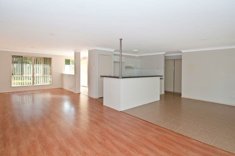 26 Pidgeon Boulevard, CRESTMEAD QLD 4132, Crestmead - Thumbnail 3