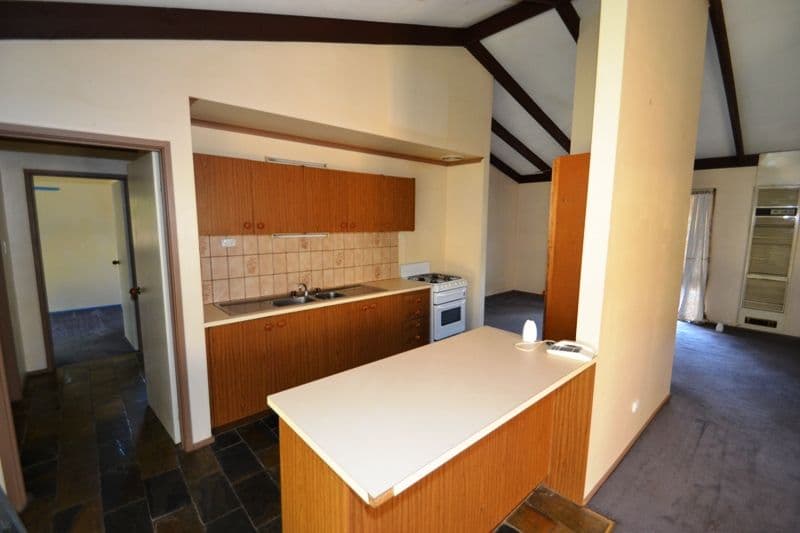 40 Redbank Road, SEYMOUR VIC 3660, Seymour - Thumbnail 4