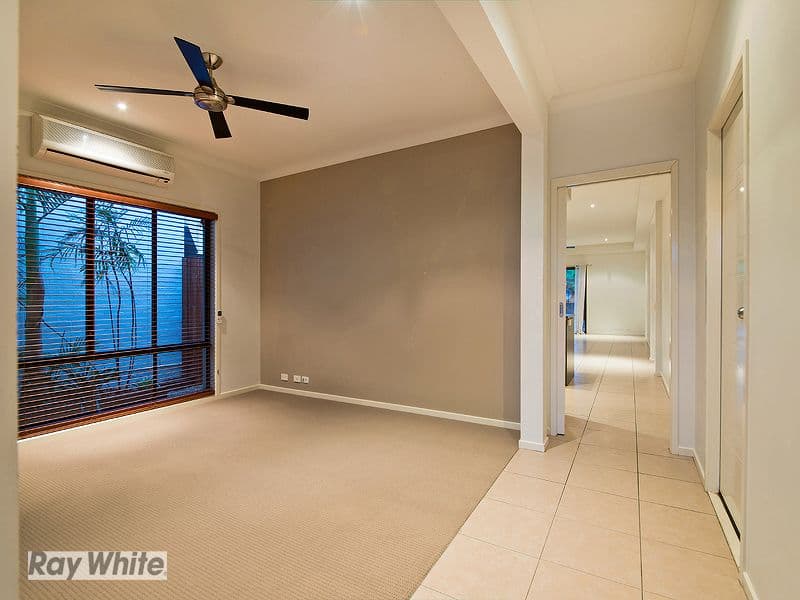 5 Appleby Close, NORTH LAKES QLD 4509, North Lakes - Thumbnail 3