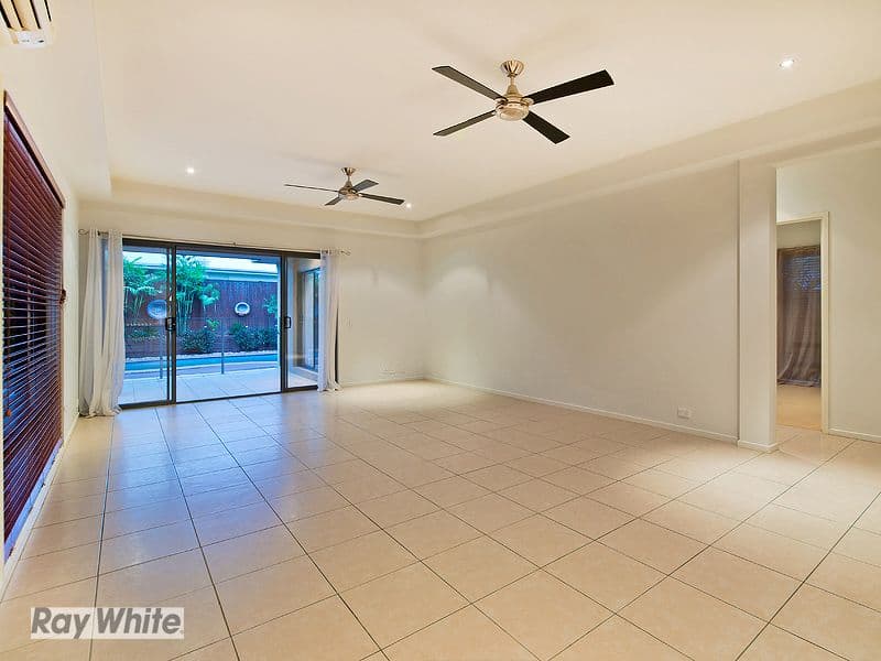5 Appleby Close, NORTH LAKES QLD 4509, North Lakes - Thumbnail 6