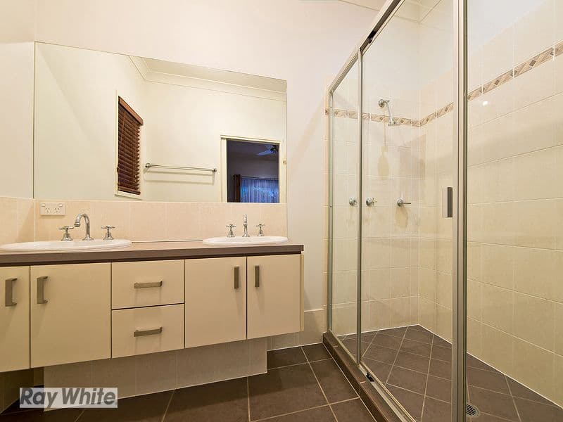 5 Appleby Close, NORTH LAKES QLD 4509, North Lakes - Thumbnail 8