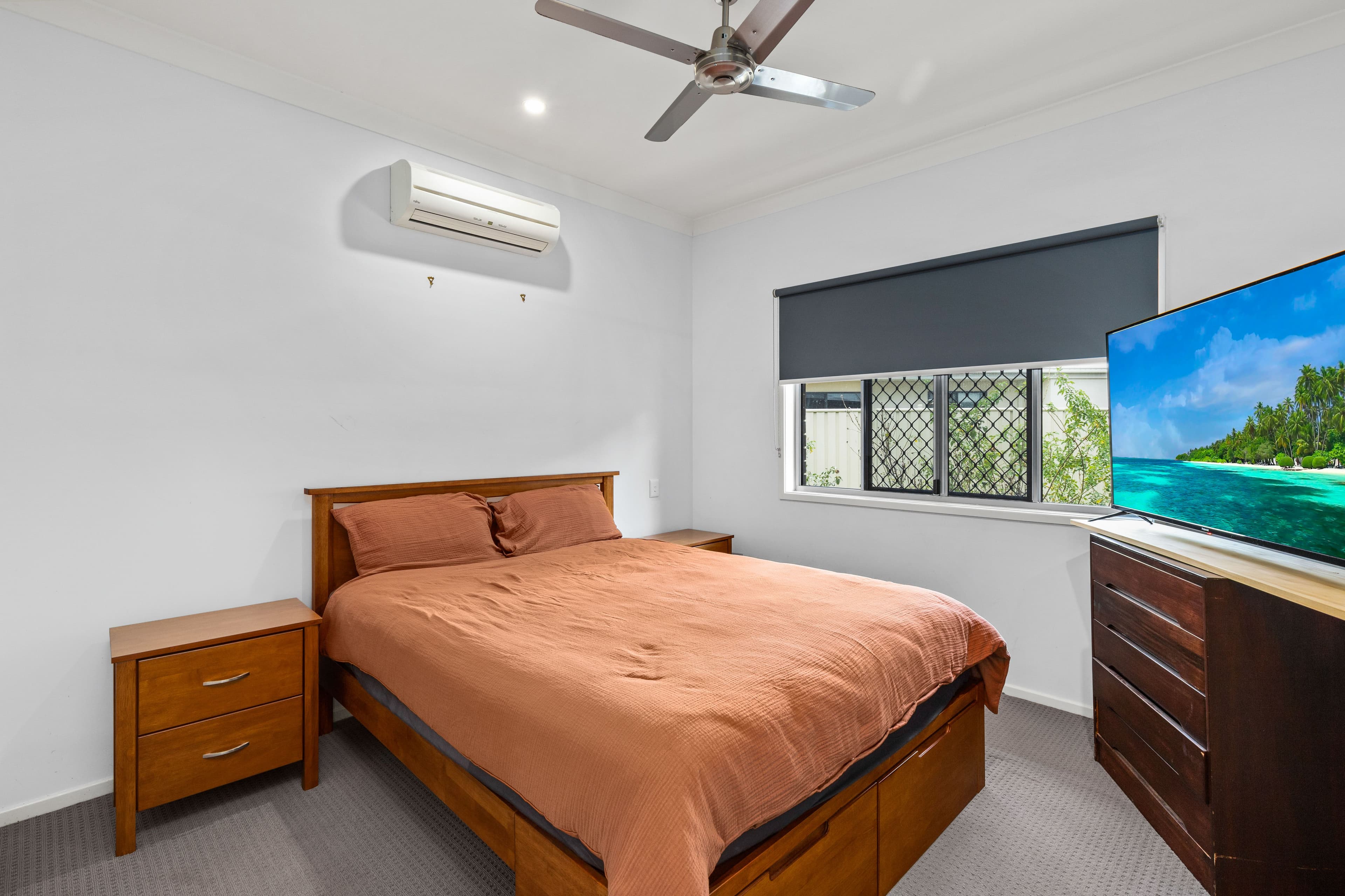 11 Paperbark Place, Emerald QLD 4720, Emerald - Thumbnail 6