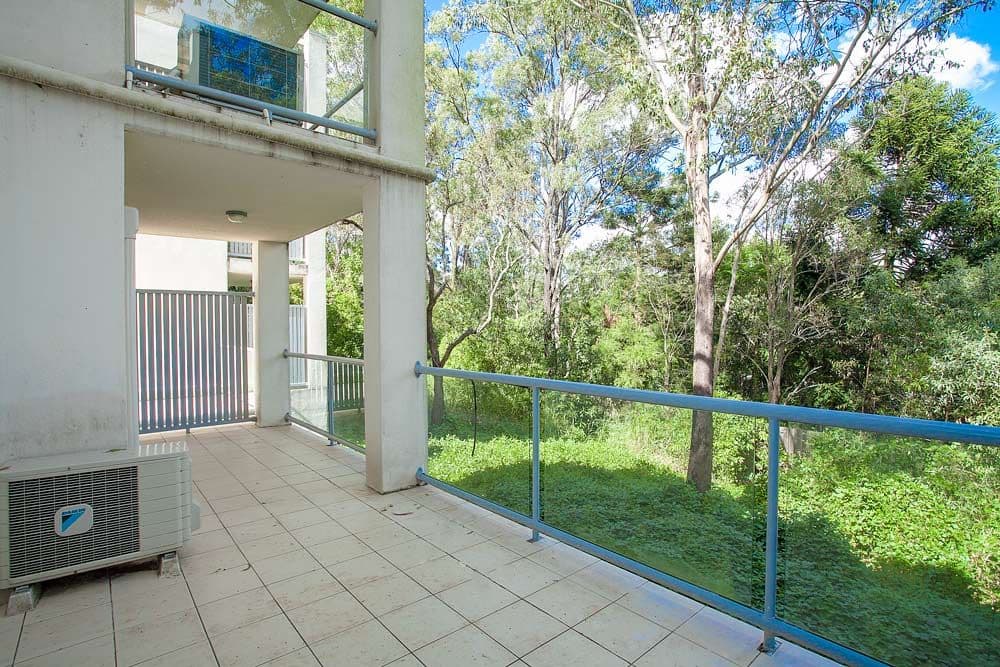 108 Nicholson Street, GREENSLOPES QLD 4120, Greenslopes - Thumbnail 4