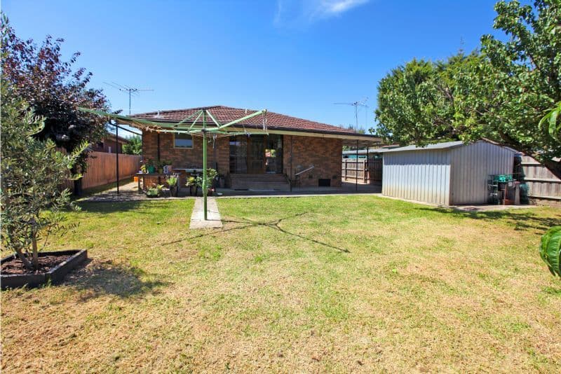 13 Finningley Drive, TULLAMARINE VIC 3043, Tullamarine - Thumbnail 8