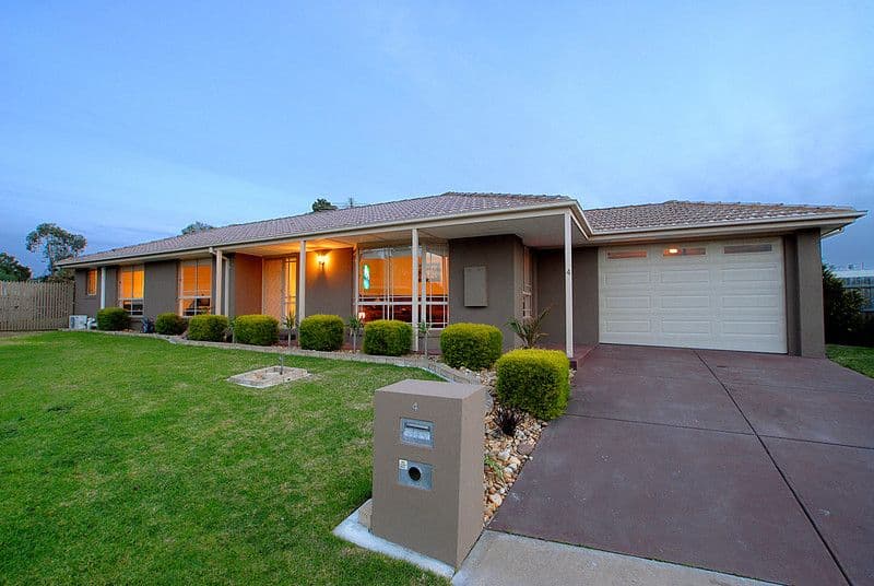 4 Watkins Place, LANGWARRIN VIC 3910, Langwarrin - Thumbnail 2