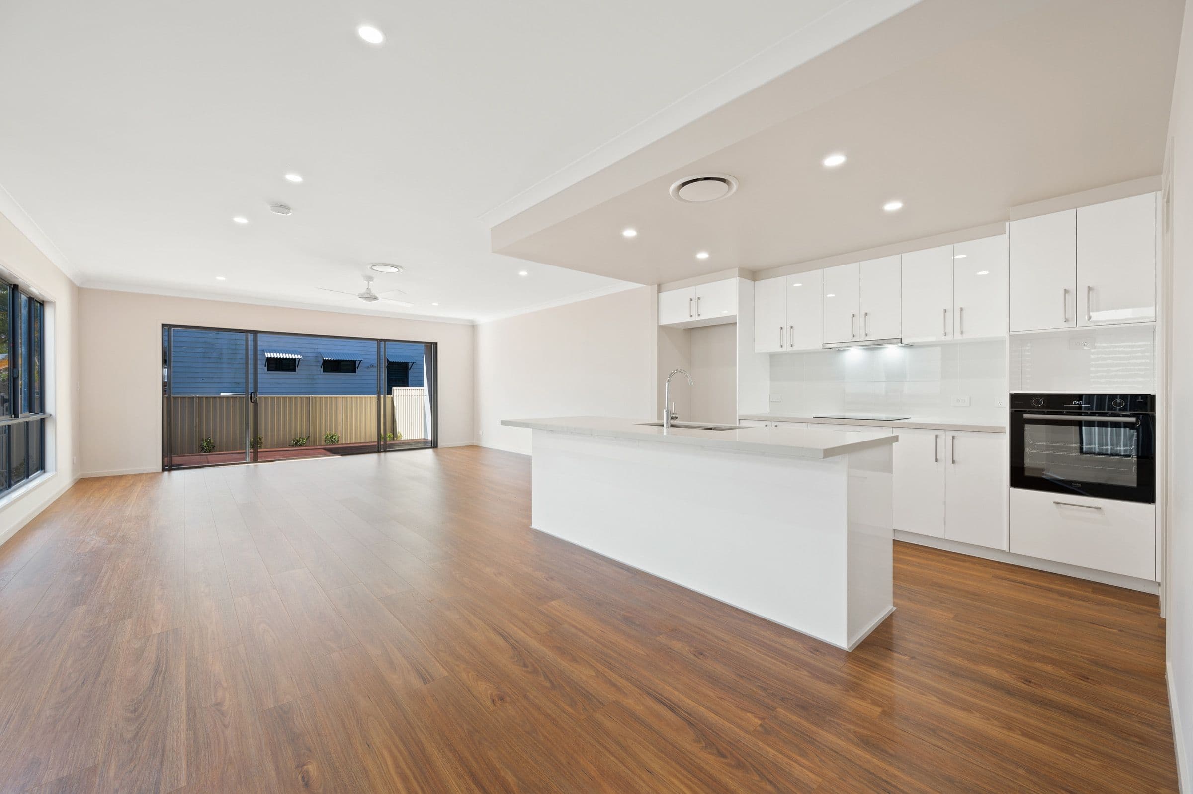 23 Cawthray Street, Biggera Waters QLD 4216, Biggera Waters - Image 1