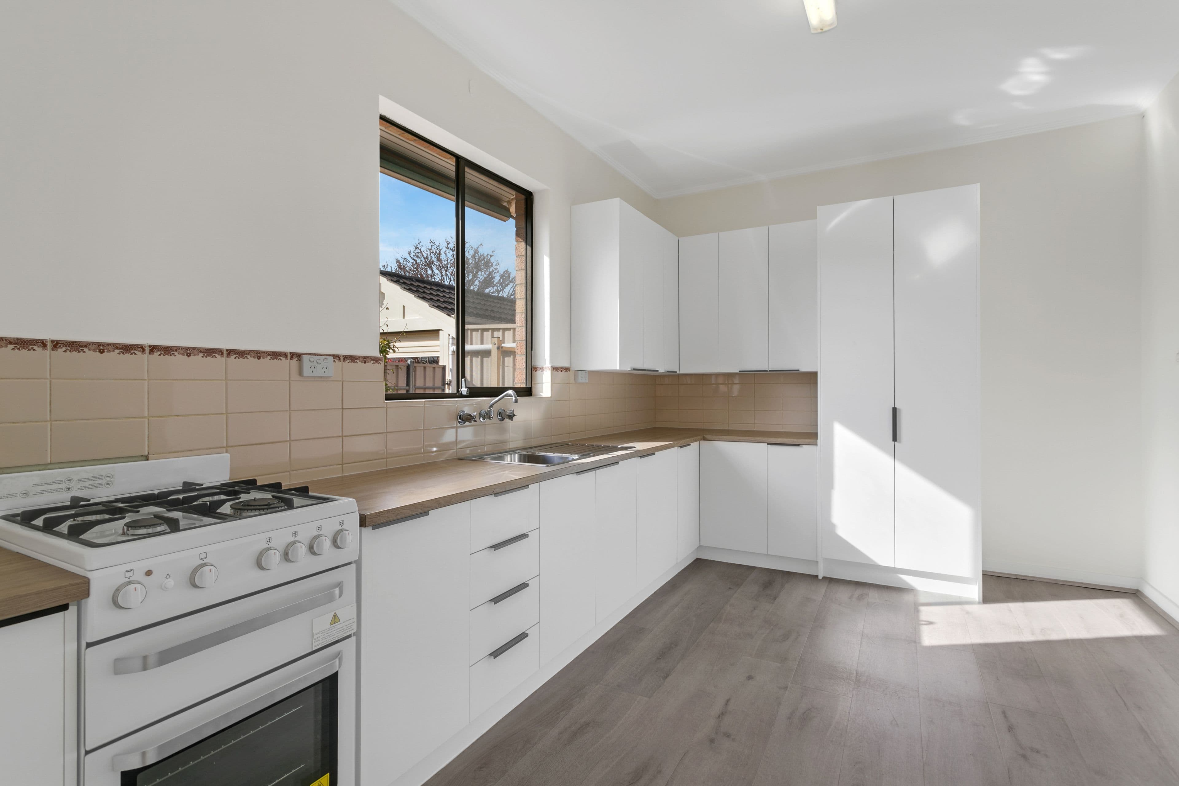27 Fifth Avenue, Ascot Park SA 5043, Ascot Park - Thumbnail 4