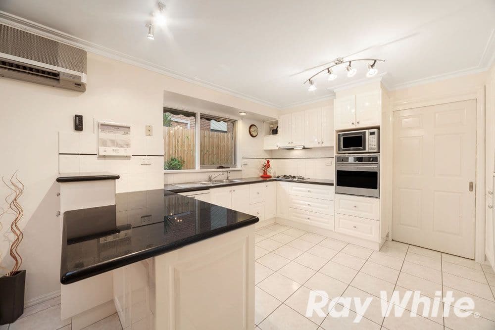 49 Howell Drive, Berwick VIC 3806, Berwick - Thumbnail 5