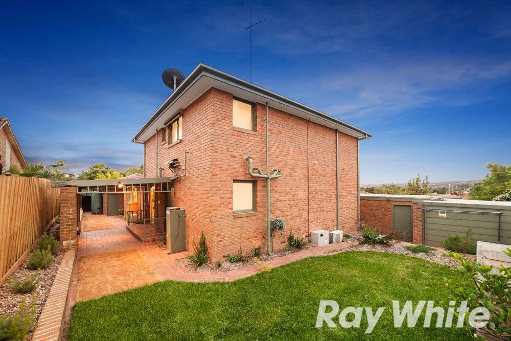 49 Howell Drive, Berwick VIC 3806, Berwick - Thumbnail 8