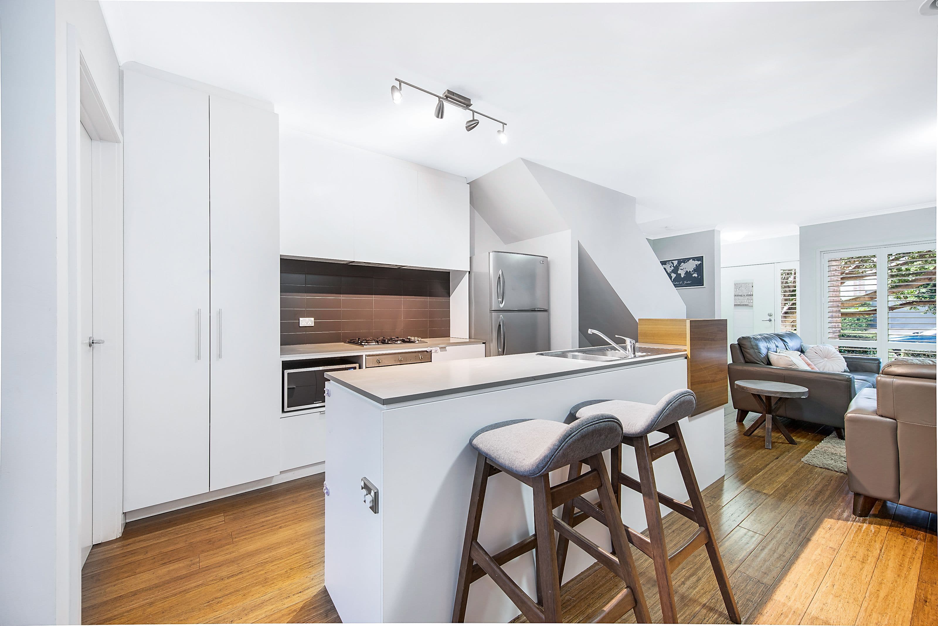 9 Southampton Drive, Mulgrave VIC 3170, Mulgrave - Thumbnail 2