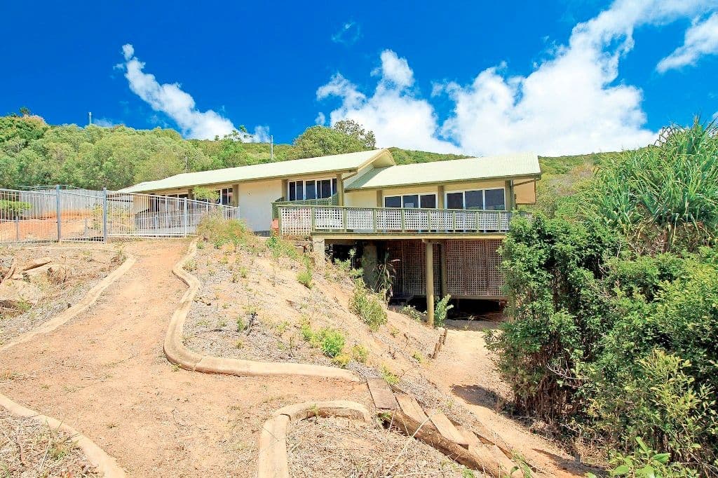 35 Ocean Circle, YEPPOON QLD 4703, Yeppoon - Image 1