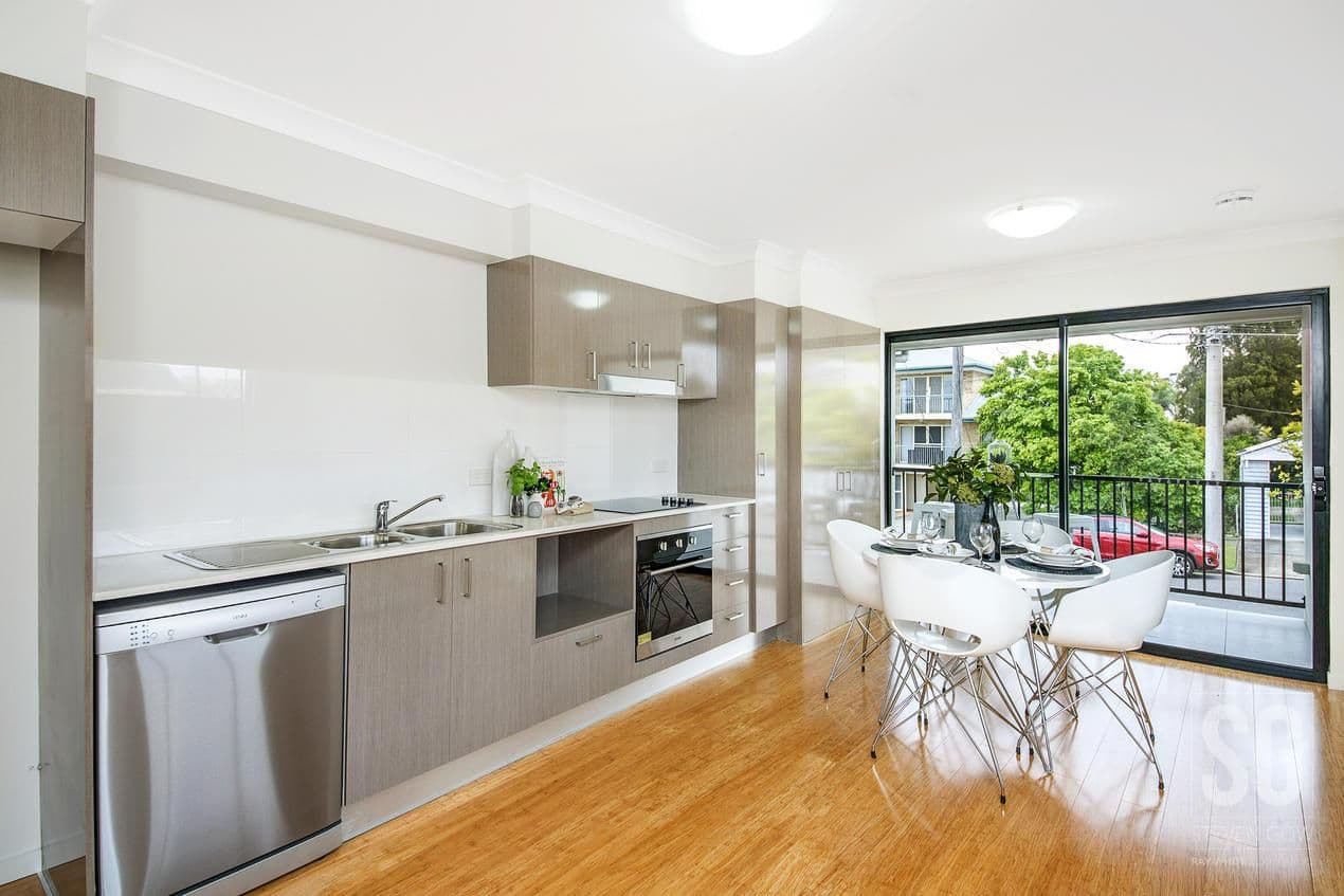 25 Galway Street, Greenslopes QLD 4120, Greenslopes - Thumbnail 2