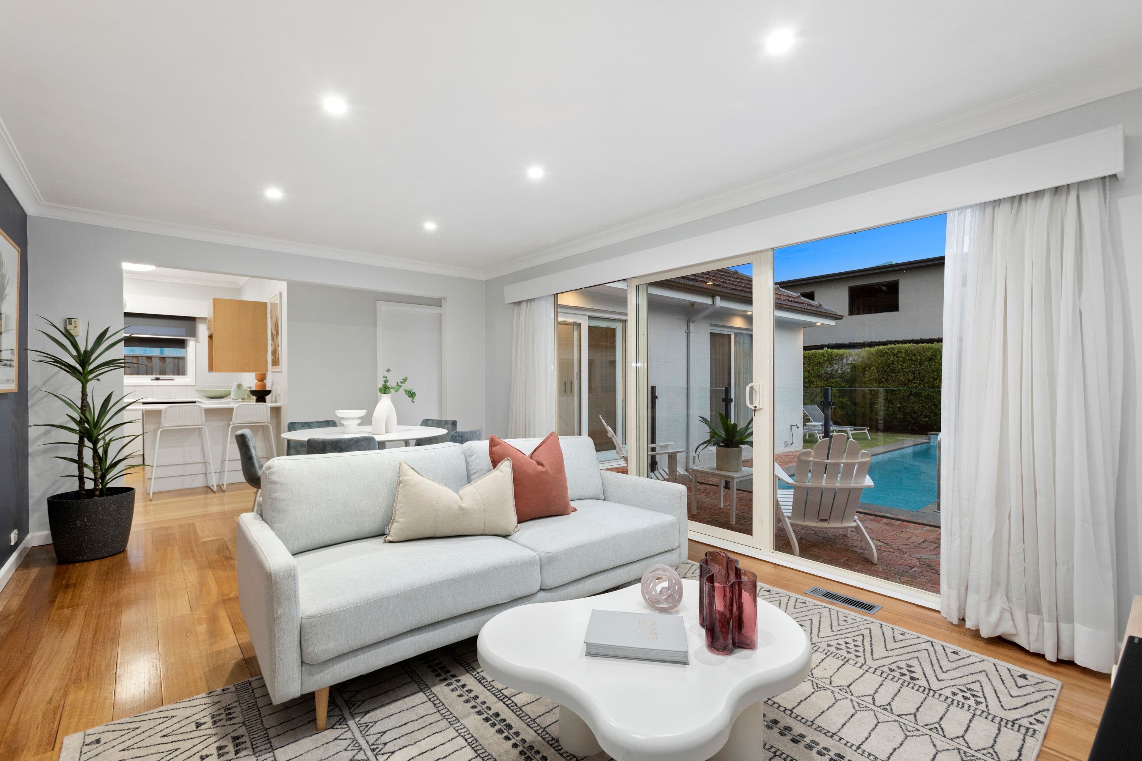 8 Booker Street, Cheltenham VIC 3192, Cheltenham - Thumbnail 7