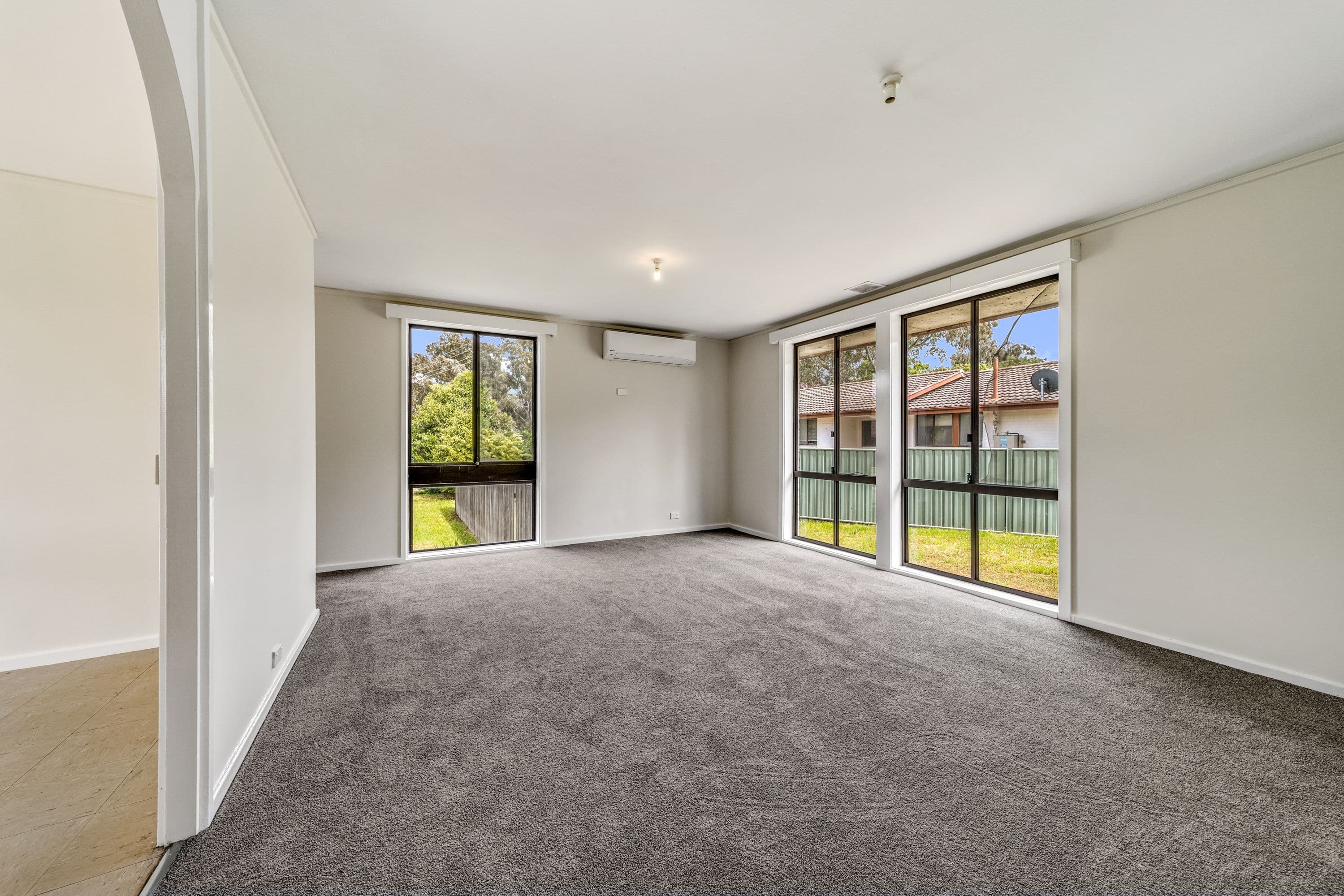 24 Clifford Crescent, Melba ACT 2615, Melba - Thumbnail 2