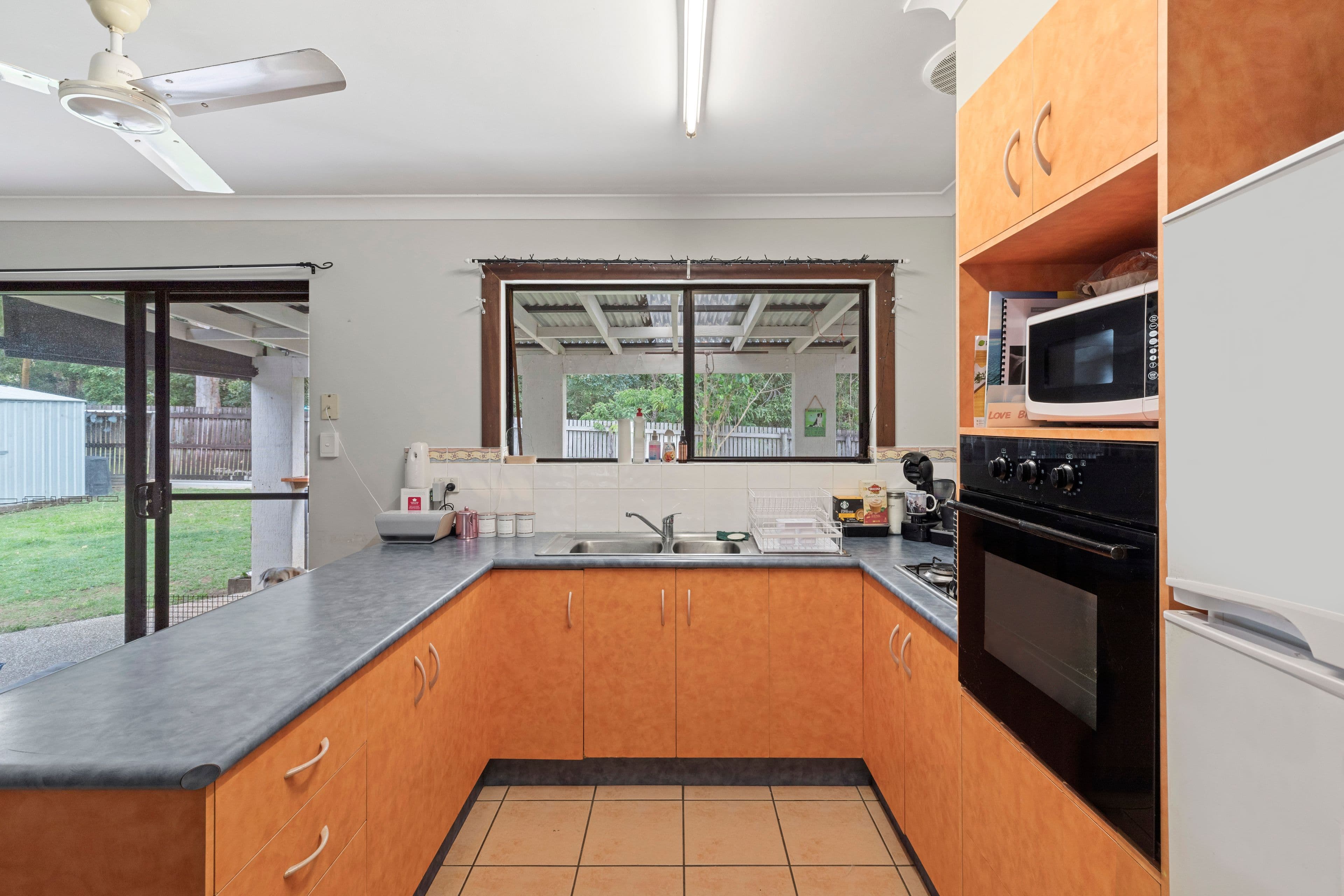 16 Wahoo Court, Jubilee Pocket QLD 4802, Jubilee Pocket - Thumbnail 3