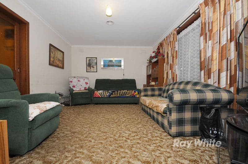 35 Bowmore Road, NOBLE PARK VIC 3174, Noble Park - Thumbnail 3