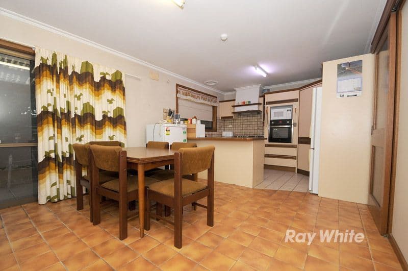 35 Bowmore Road, NOBLE PARK VIC 3174, Noble Park - Thumbnail 4
