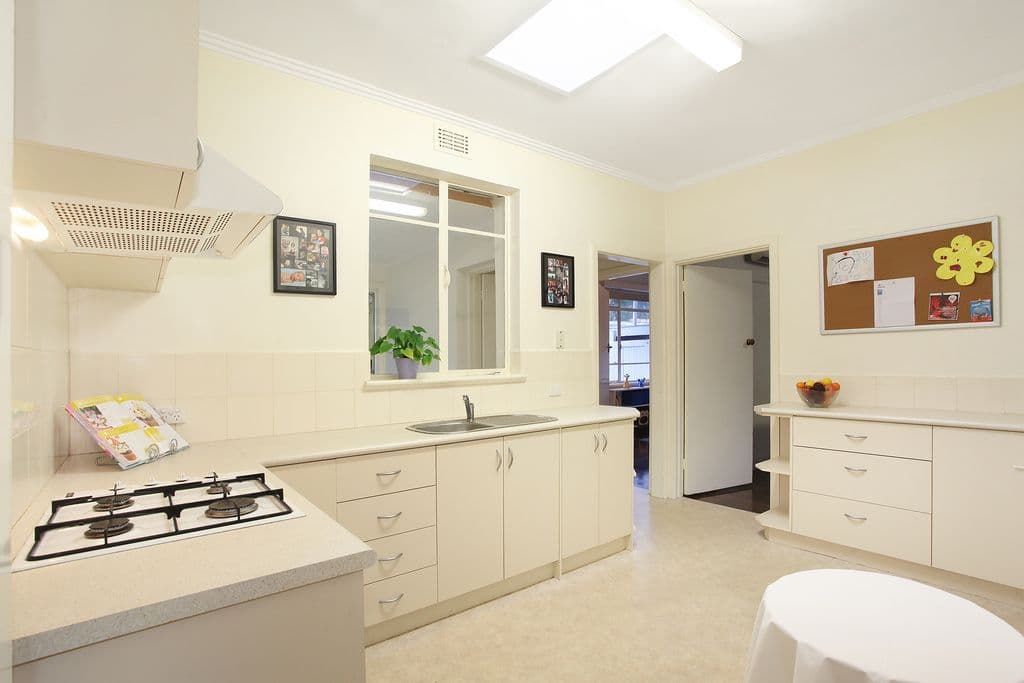 9 Margaretta Avenue, MURRUMBEENA VIC 3163, Murrumbeena - Thumbnail 4