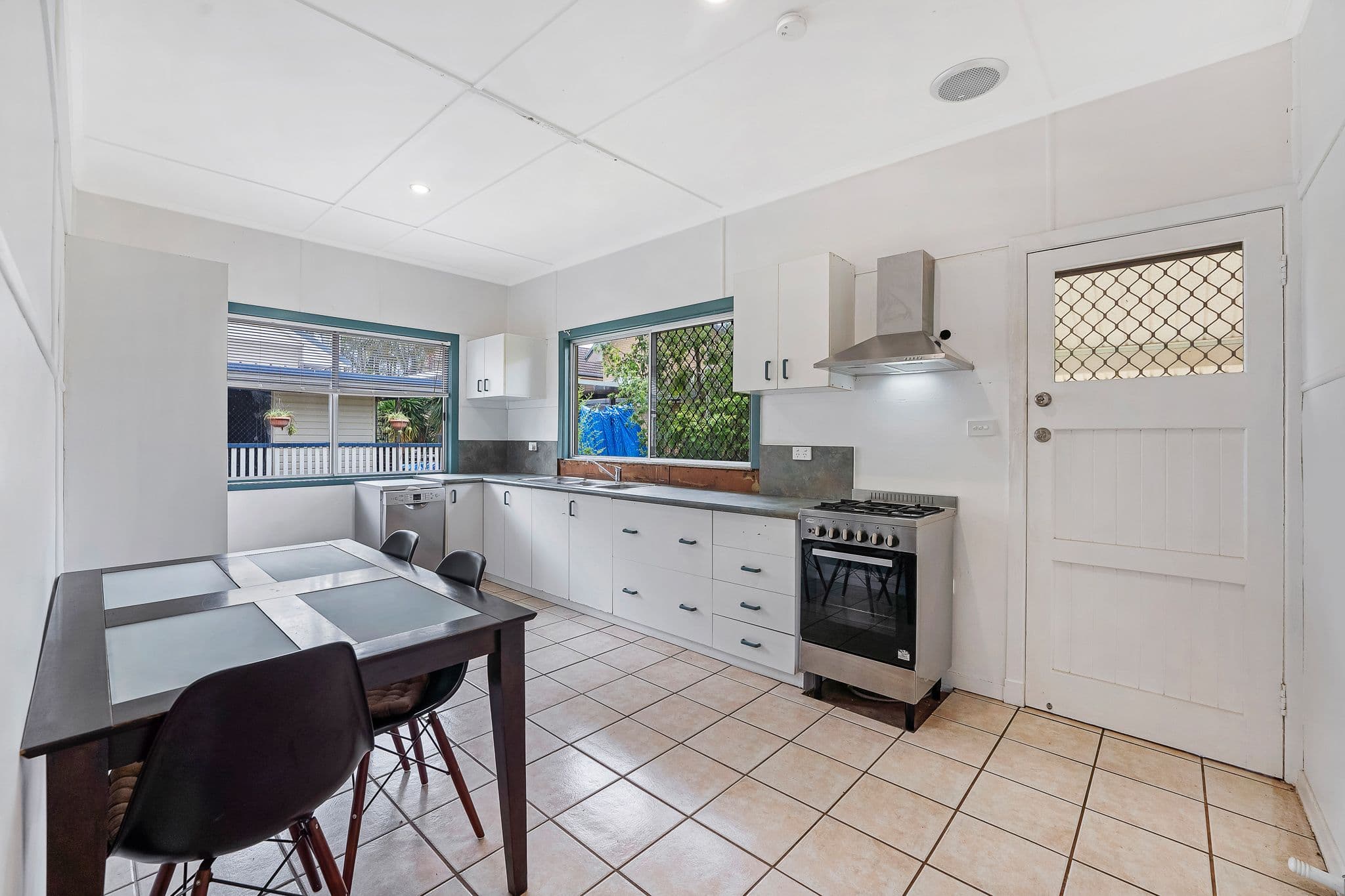 13 Baldwin Street, Redcliffe QLD 4020, Redcliffe - Thumbnail 5