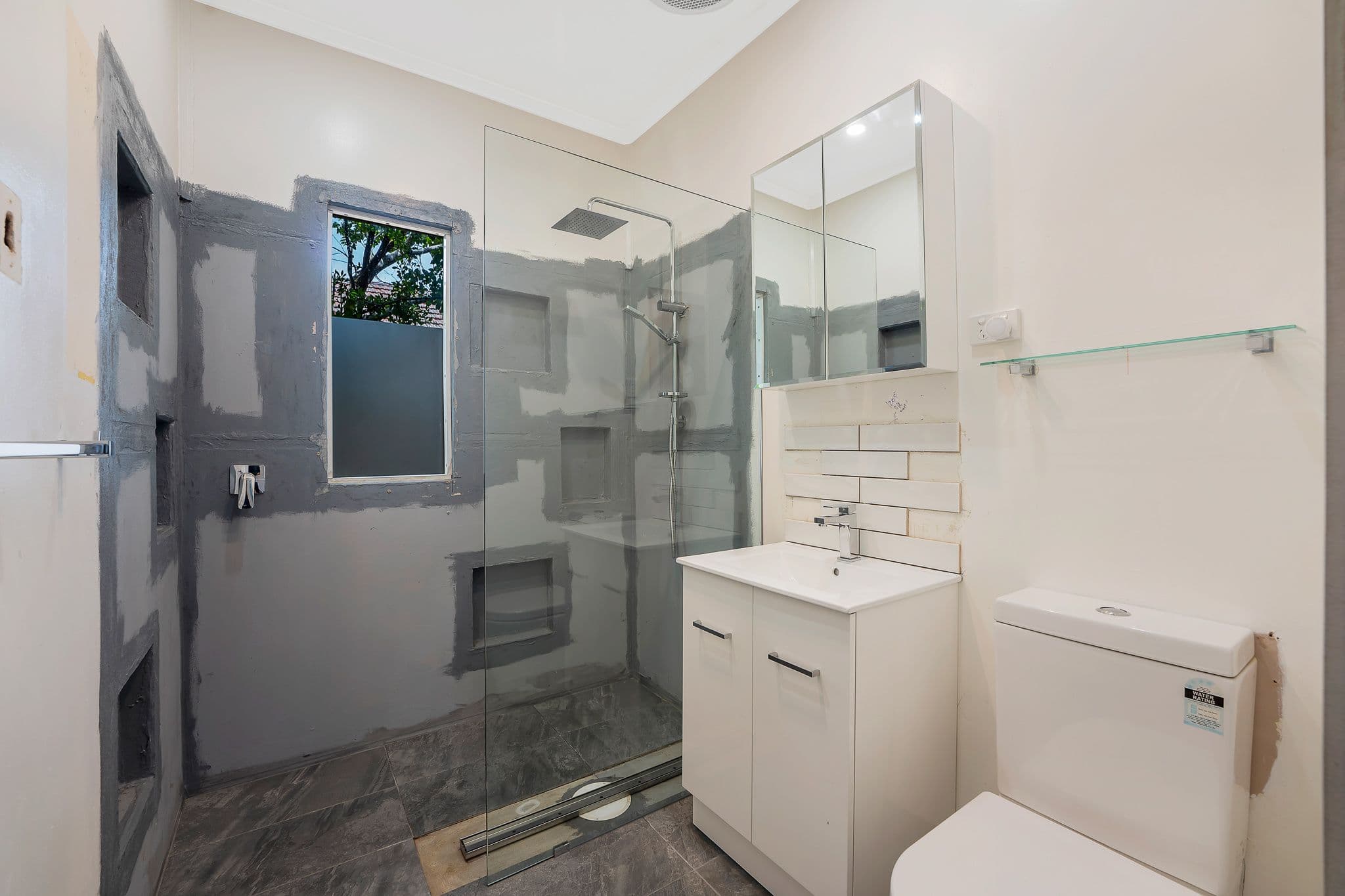 13 Baldwin Street, Redcliffe QLD 4020, Redcliffe - Thumbnail 7