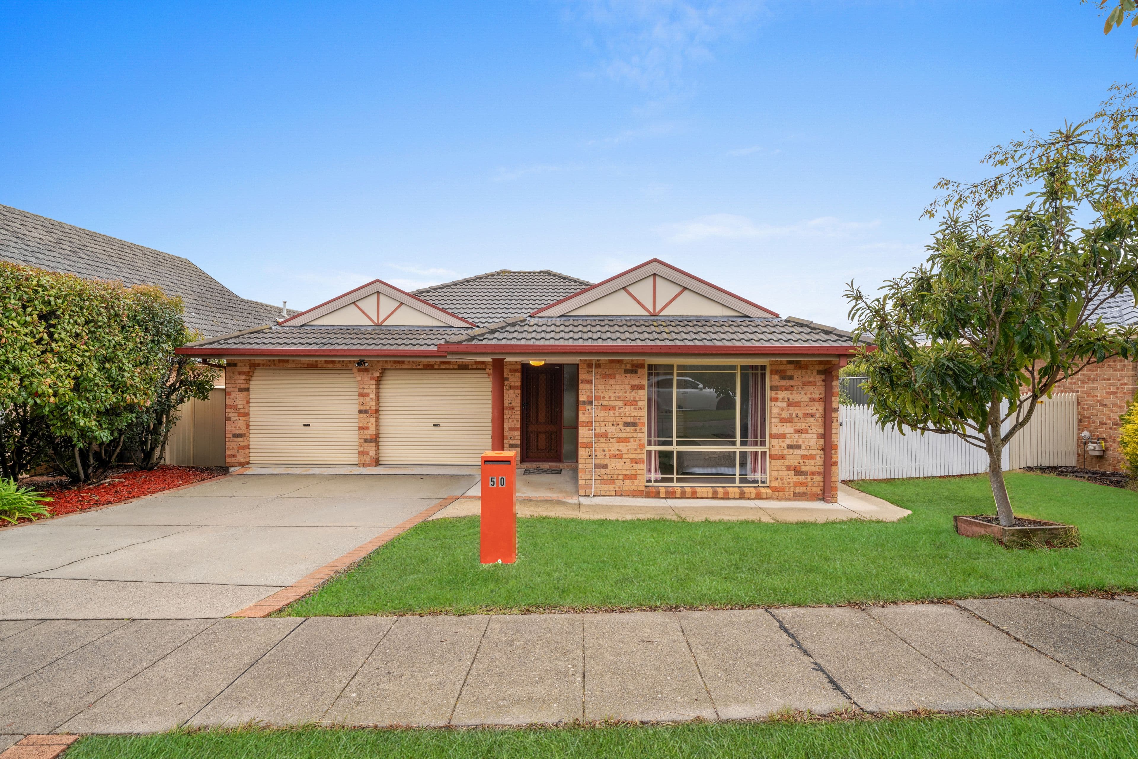50 Sugarloaf Circle, Palmerston ACT 2913, Palmerston - Image 1