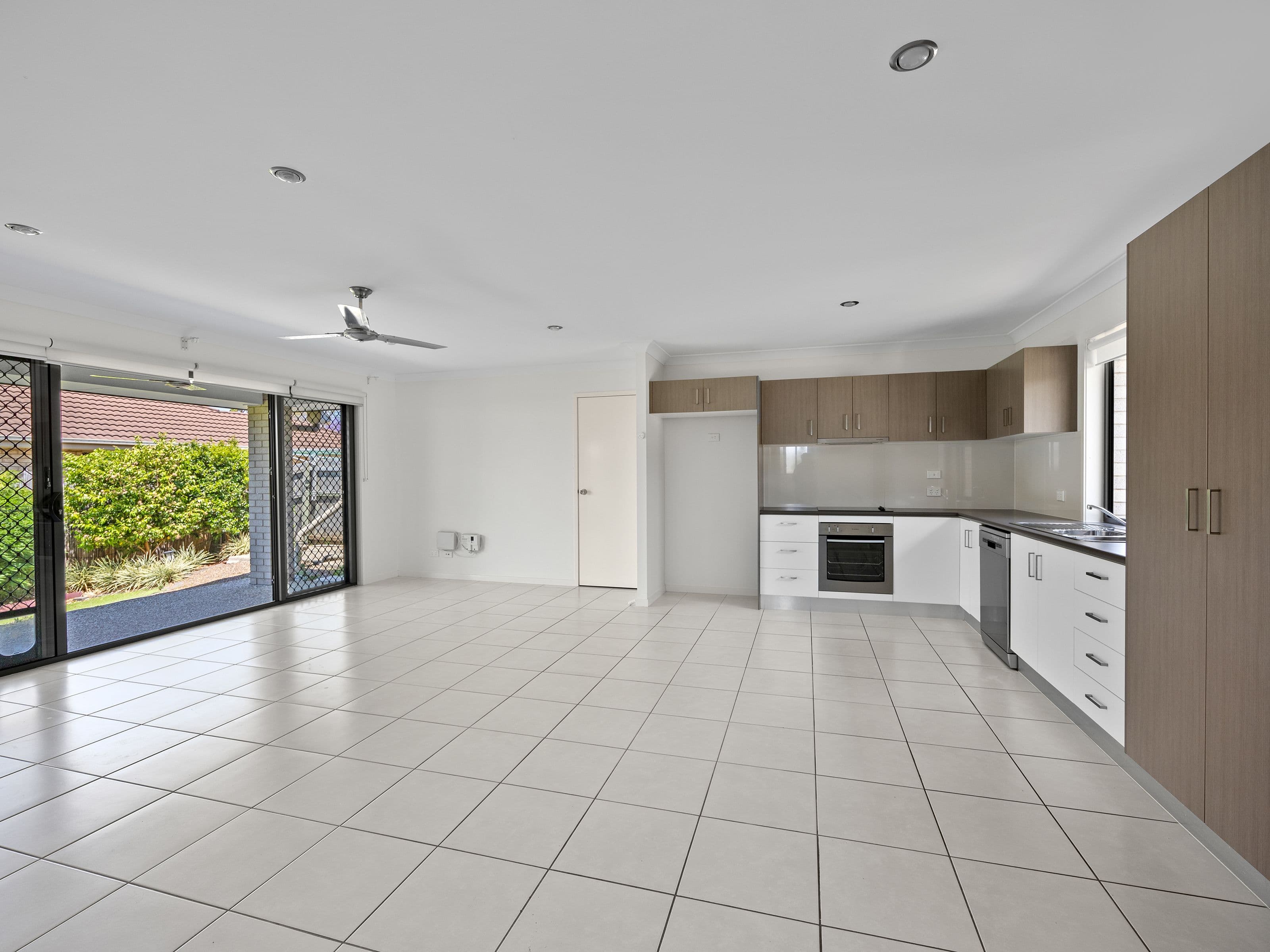 49 Nelson Street, Bundamba QLD 4304, Bundamba - Thumbnail 4