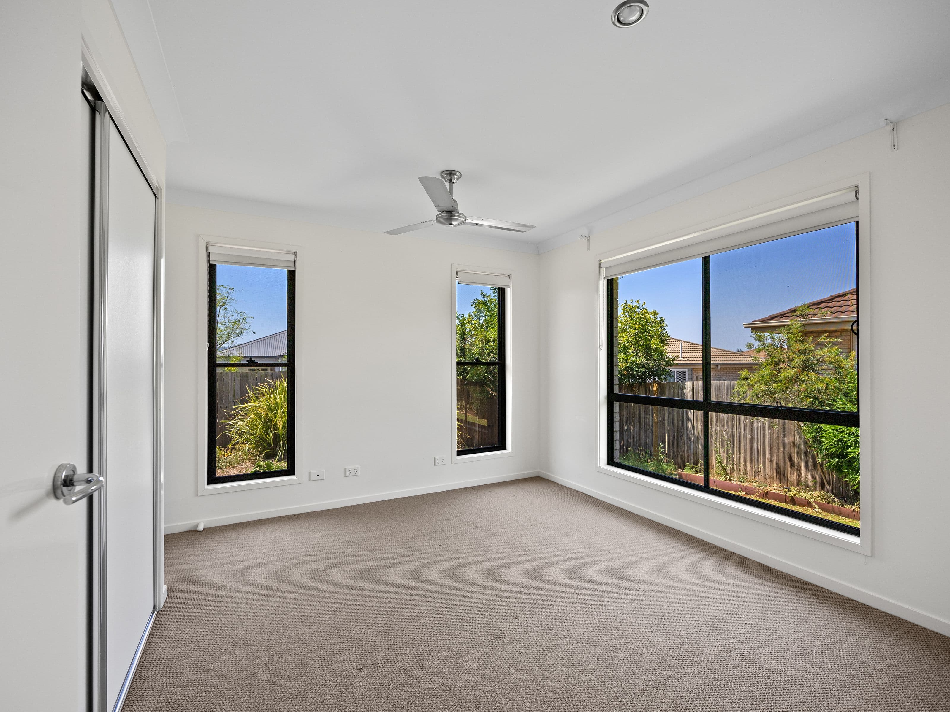 49 Nelson Street, Bundamba QLD 4304, Bundamba - Thumbnail 6