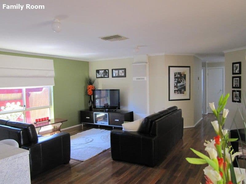 19 Badcoe Street, POORAKA SA 5095, Pooraka - Thumbnail 8