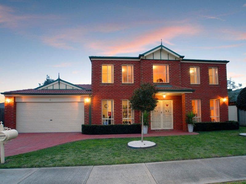 4 Atlanta Glen, CRANBOURNE VIC 3977, Cranbourne - Image 1