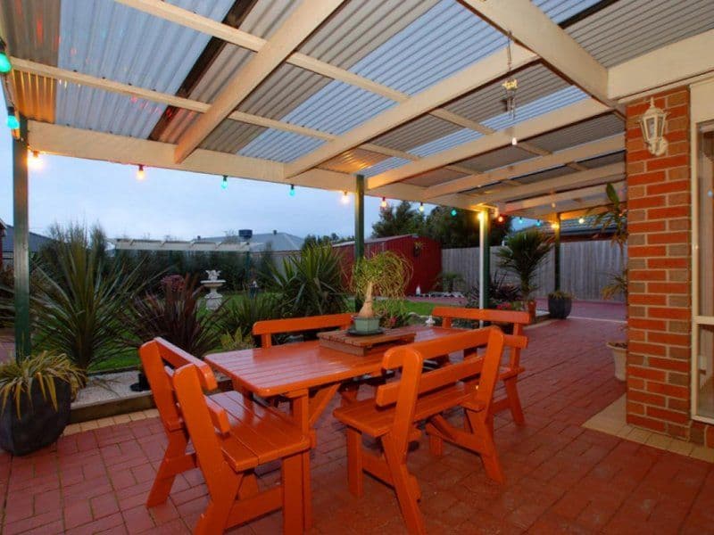 4 Atlanta Glen, CRANBOURNE VIC 3977, Cranbourne - Thumbnail 4