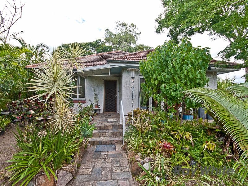 28 Willandra Street, ENOGGERA QLD 4051, Enoggera - Thumbnail 2