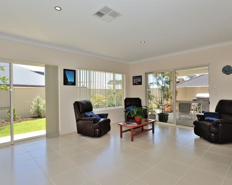 7 The Hawthorns, BALDIVIS WA 6171, Baldivis - Thumbnail 5