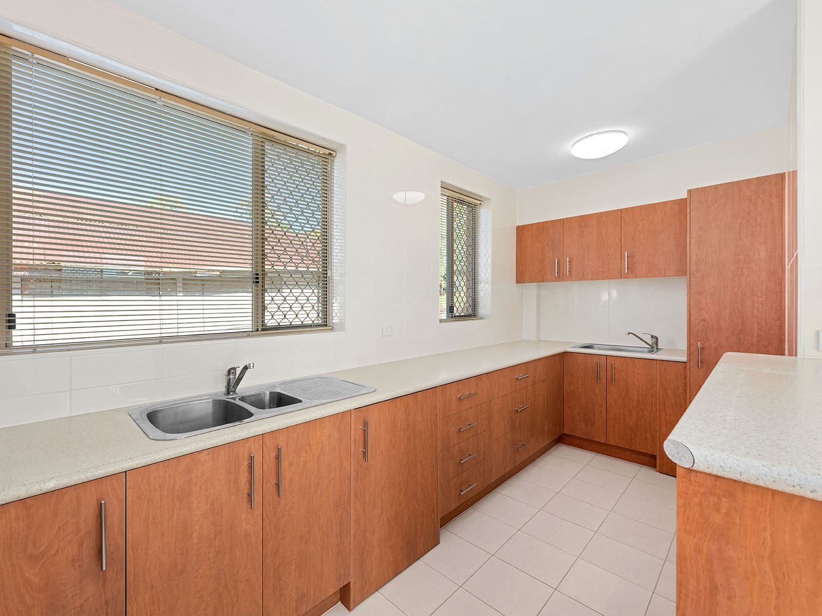 56 Pembroke Road, Coorparoo QLD 4151, Coorparoo - Thumbnail 4