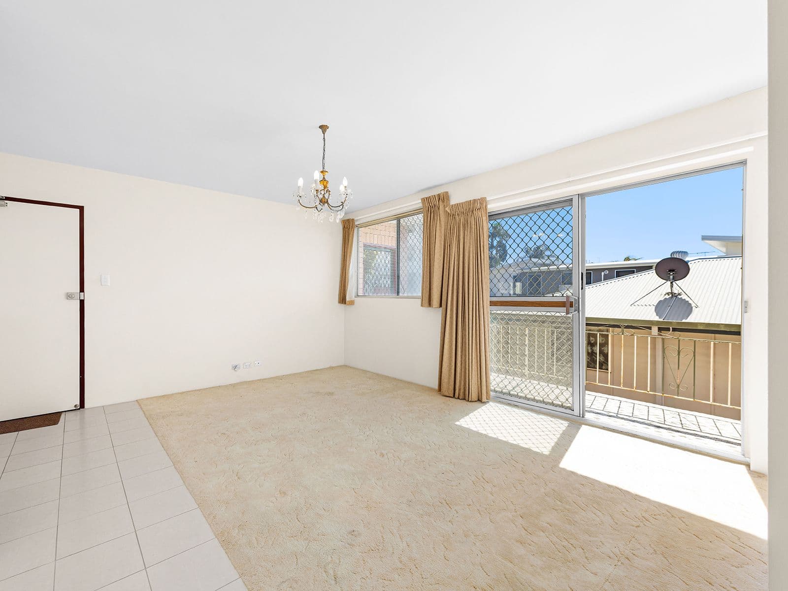 56 Pembroke Road, Coorparoo QLD 4151, Coorparoo - Thumbnail 7
