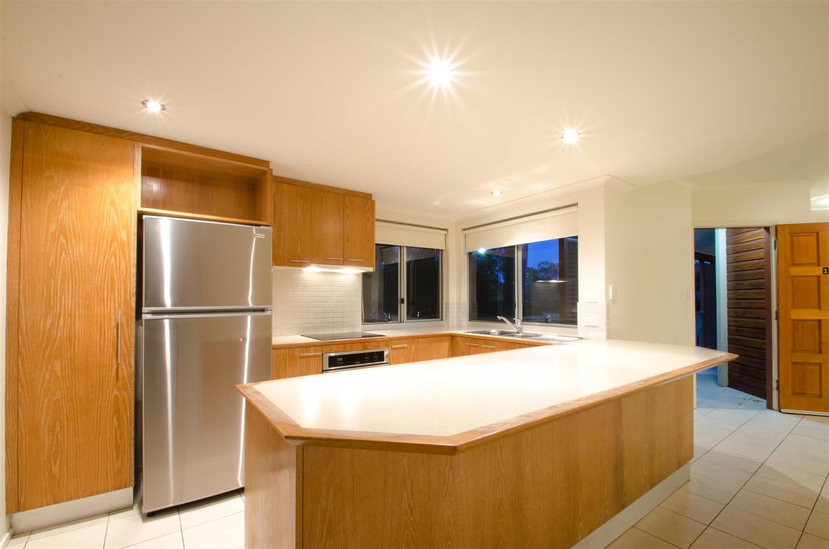 36 Waterson Way, AIRLIE BEACH QLD 4802, Airlie Beach - Thumbnail 5