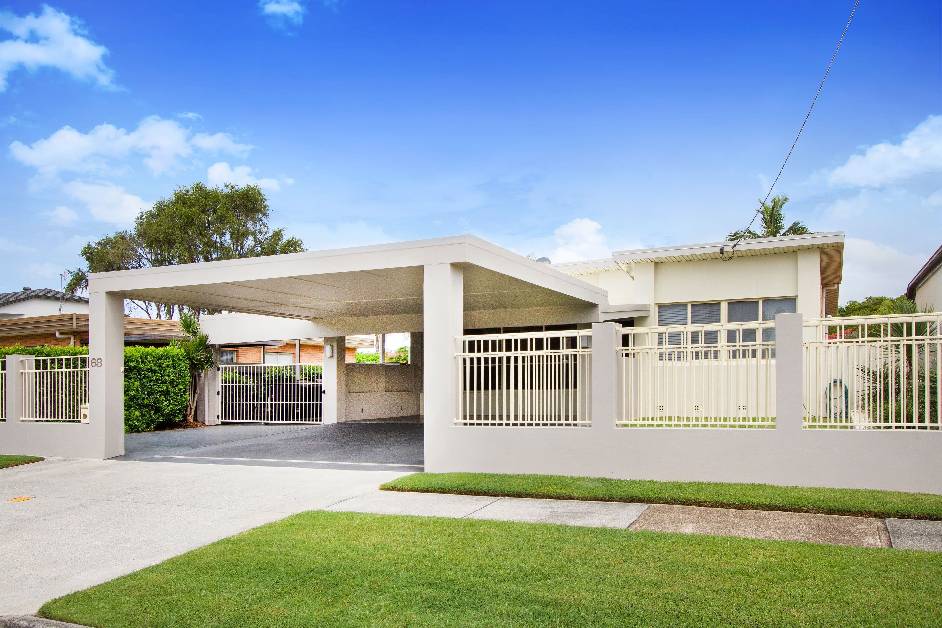68 Poinsettia Avenue, Runaway Bay QLD 4216, Runaway Bay - Thumbnail 2