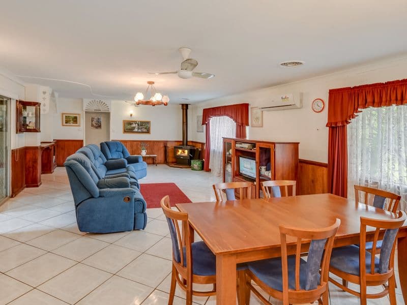24 Mooloolah Road, Mooloolah Valley QLD 4553, Mooloolah Valley - Thumbnail 2