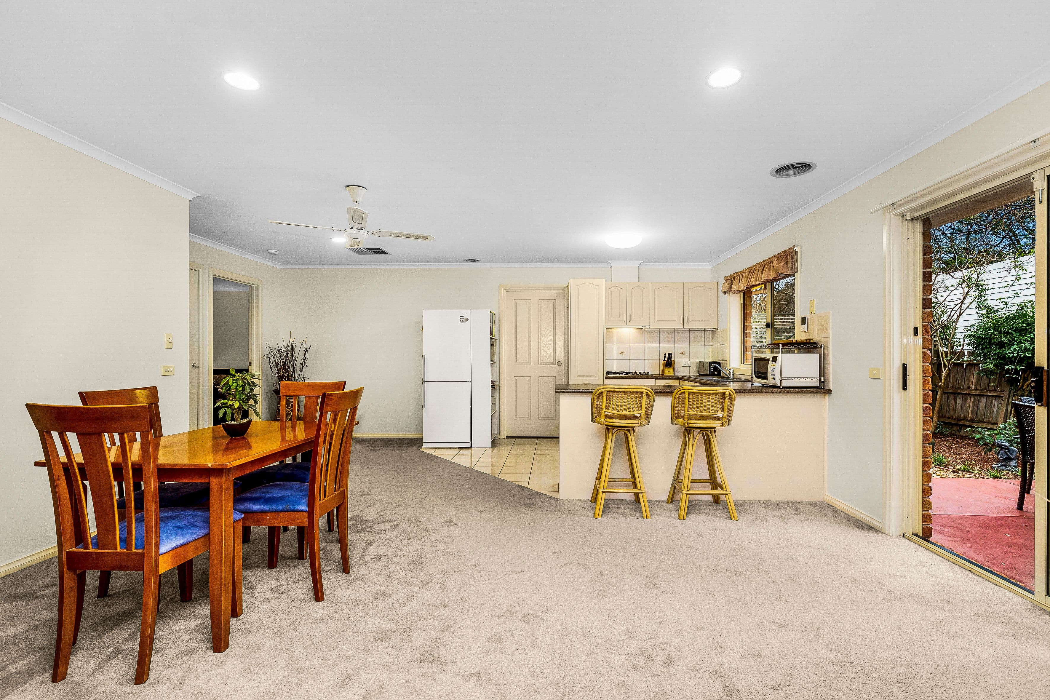 7 Richard Street, Glen Waverley VIC 3150, Glen Waverley - Thumbnail 2