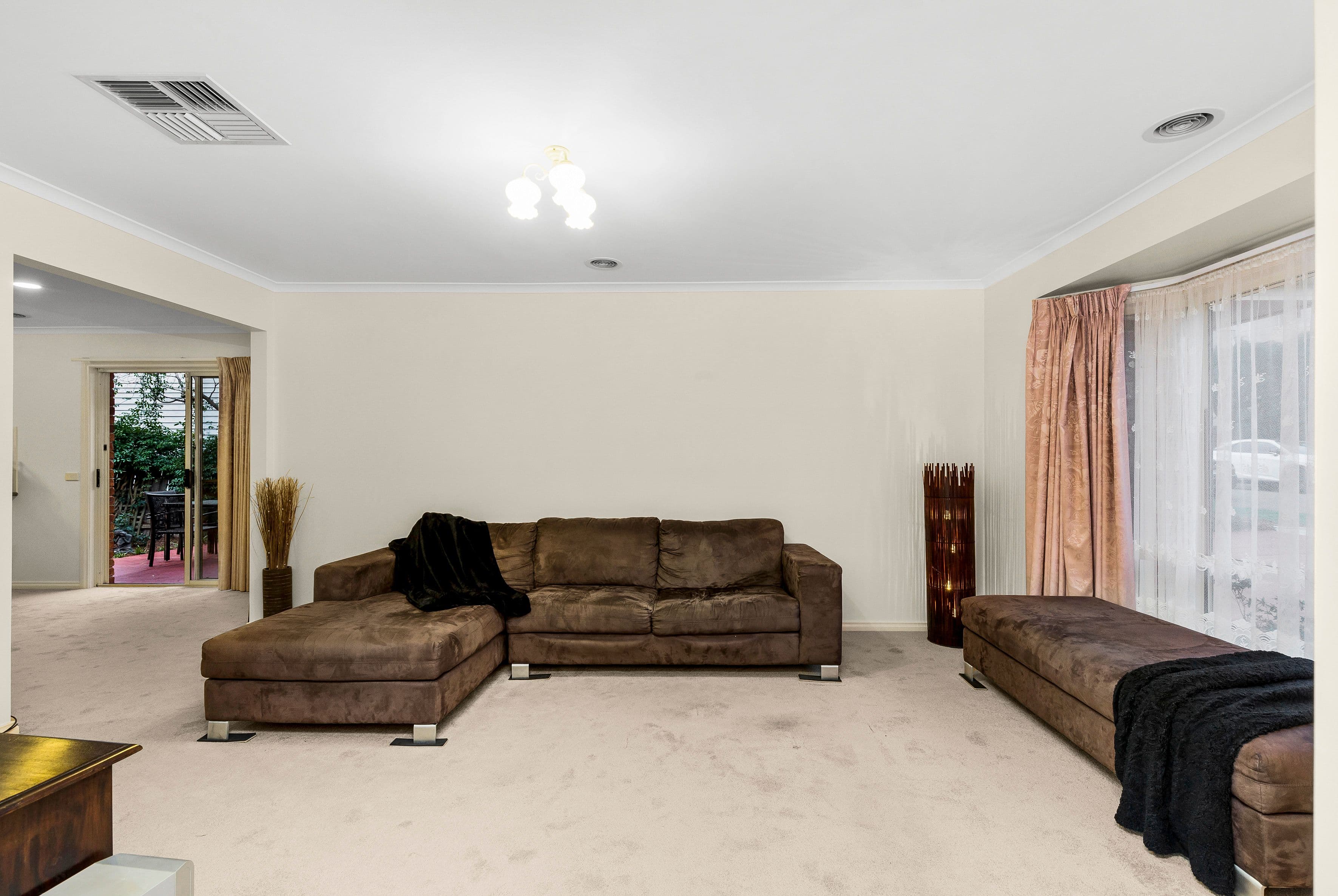 7 Richard Street, Glen Waverley VIC 3150, Glen Waverley - Thumbnail 3
