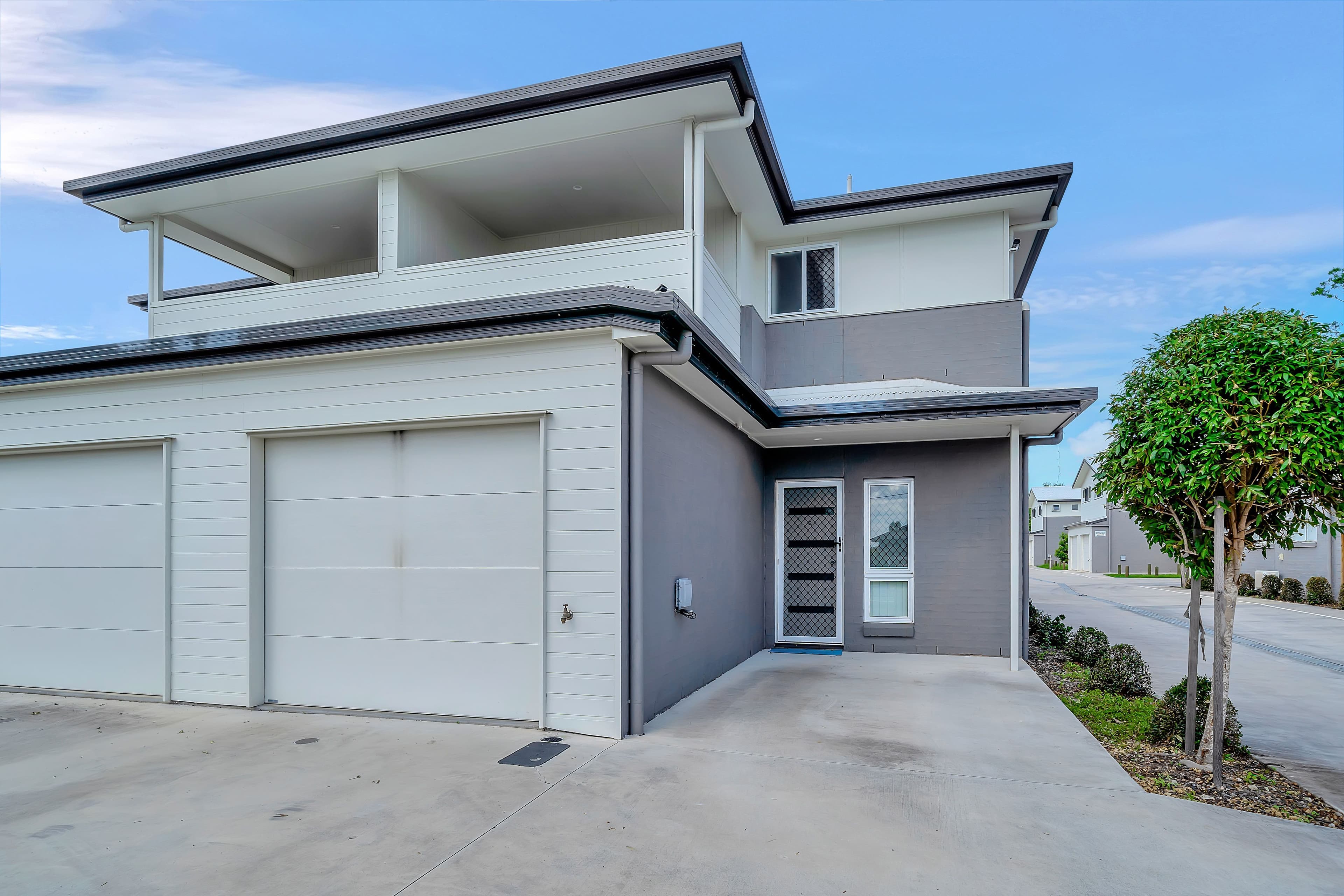 766-768 Kingston Road, Loganlea QLD 4131, Loganlea - Image 1