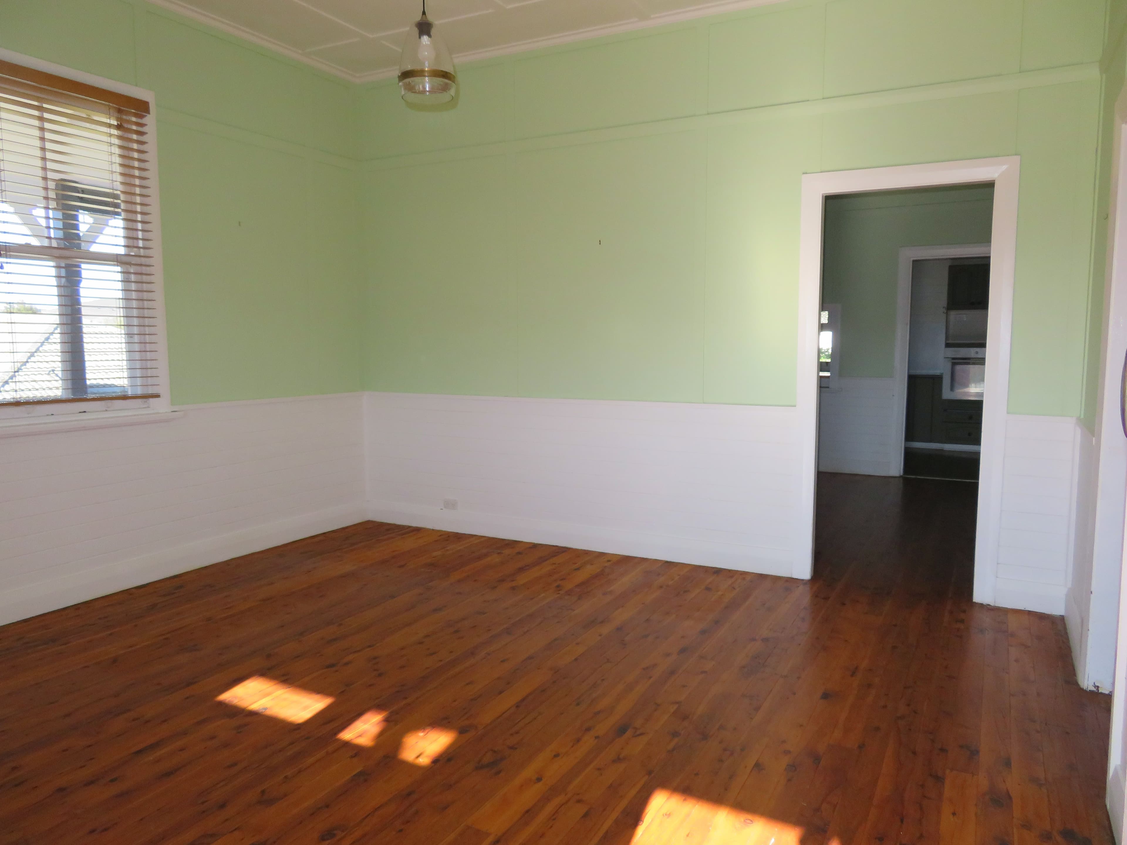 16 Francis Avenue, Gundagai NSW 2722, Gundagai - Thumbnail 7