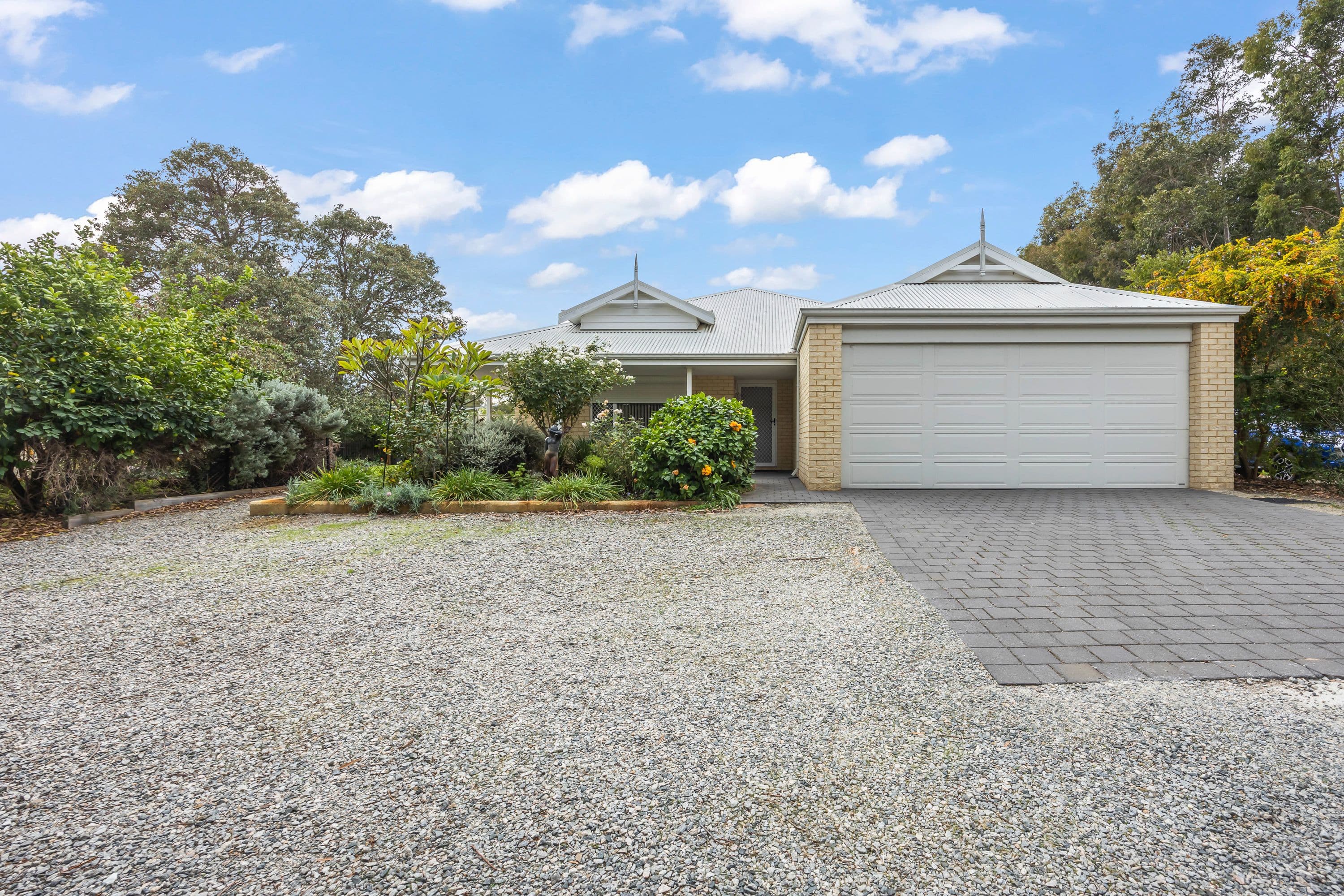 52 Staniland Street, Orange Grove WA 6109, Orange Grove - Thumbnail 2