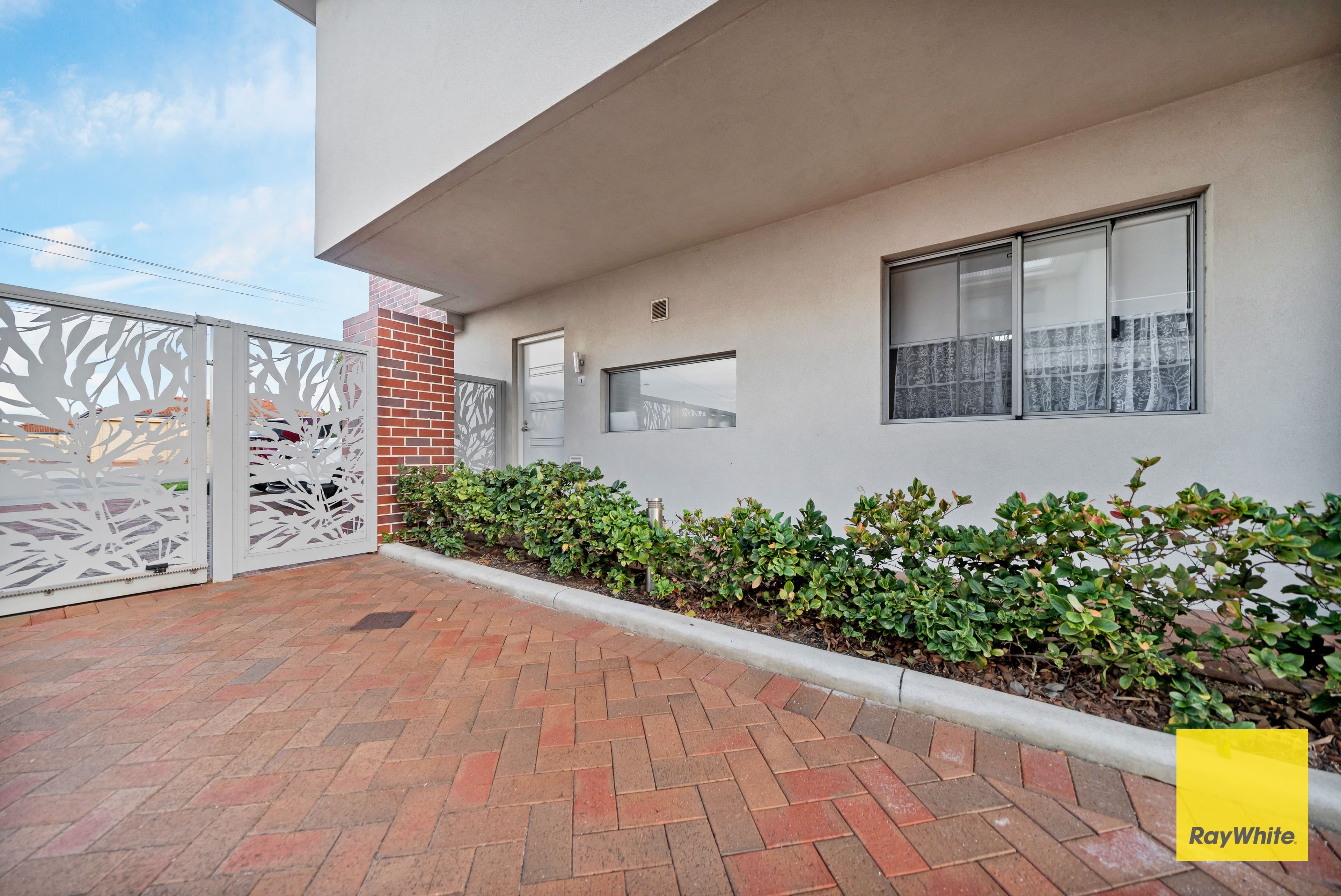 300 Drake Street, Morley WA 6062, Morley - Thumbnail 2