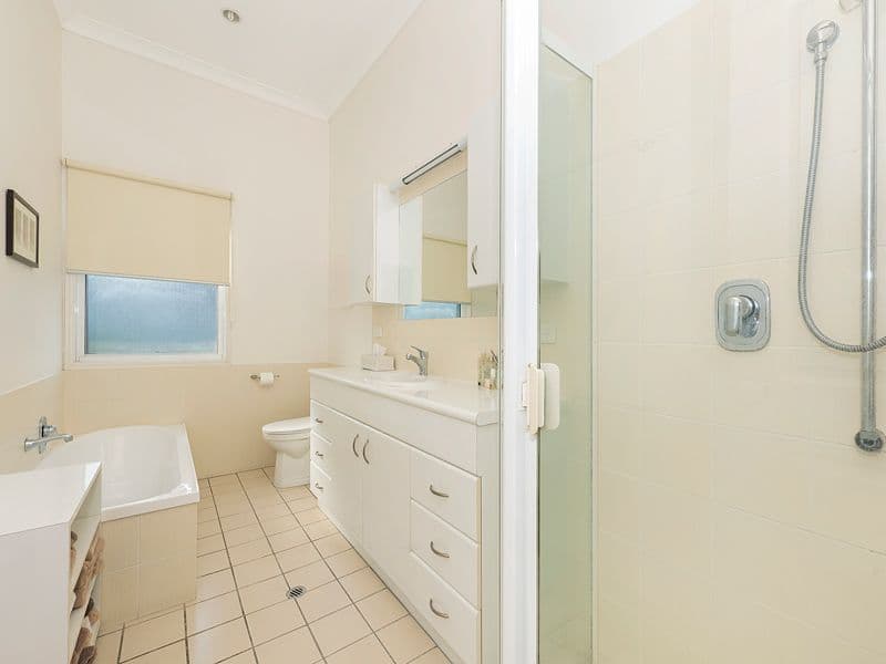 10 Bullard Street, GREENSLOPES QLD 4120, Greenslopes - Thumbnail 7