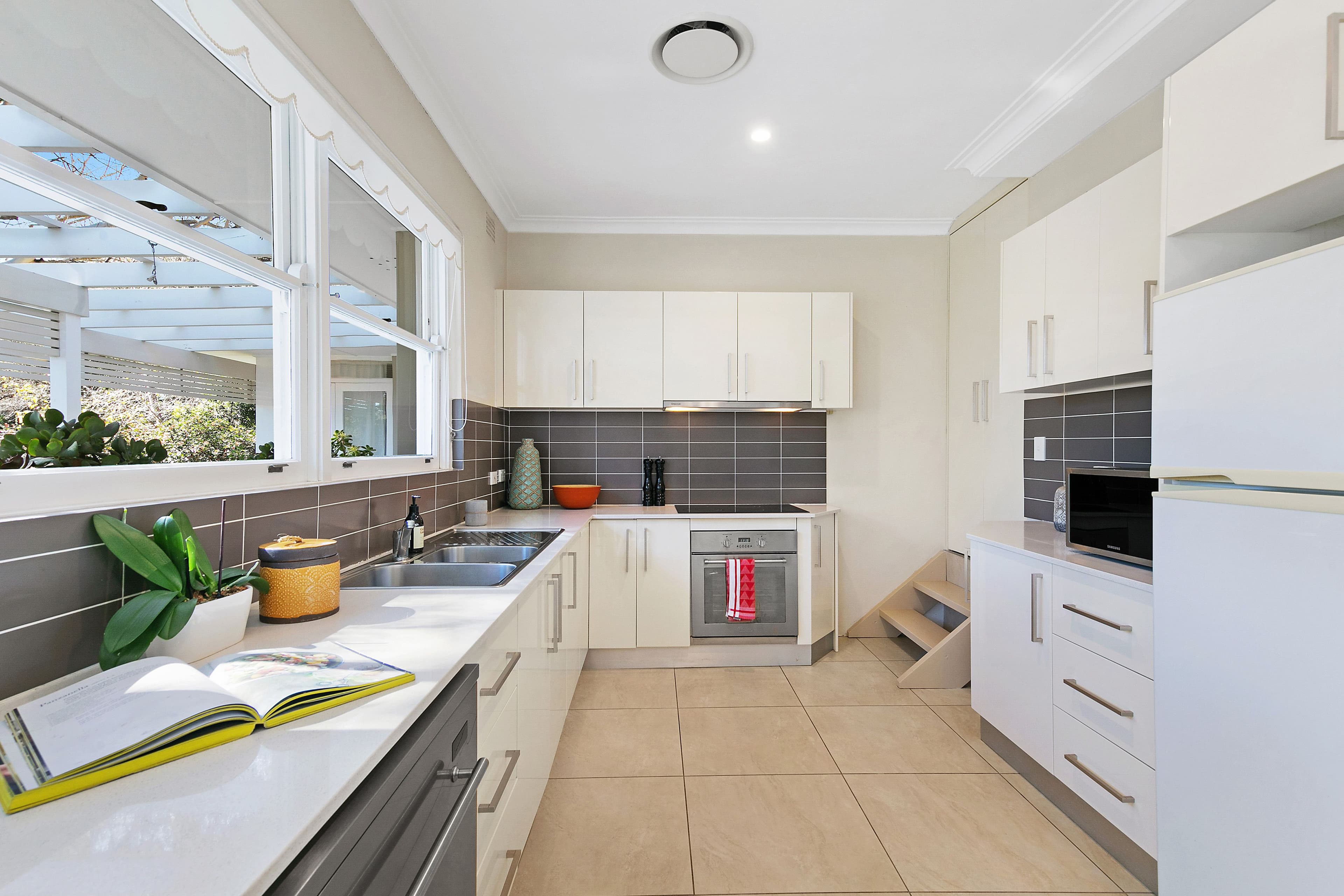 4 Junction Road, Wahroonga - Thumbnail 4