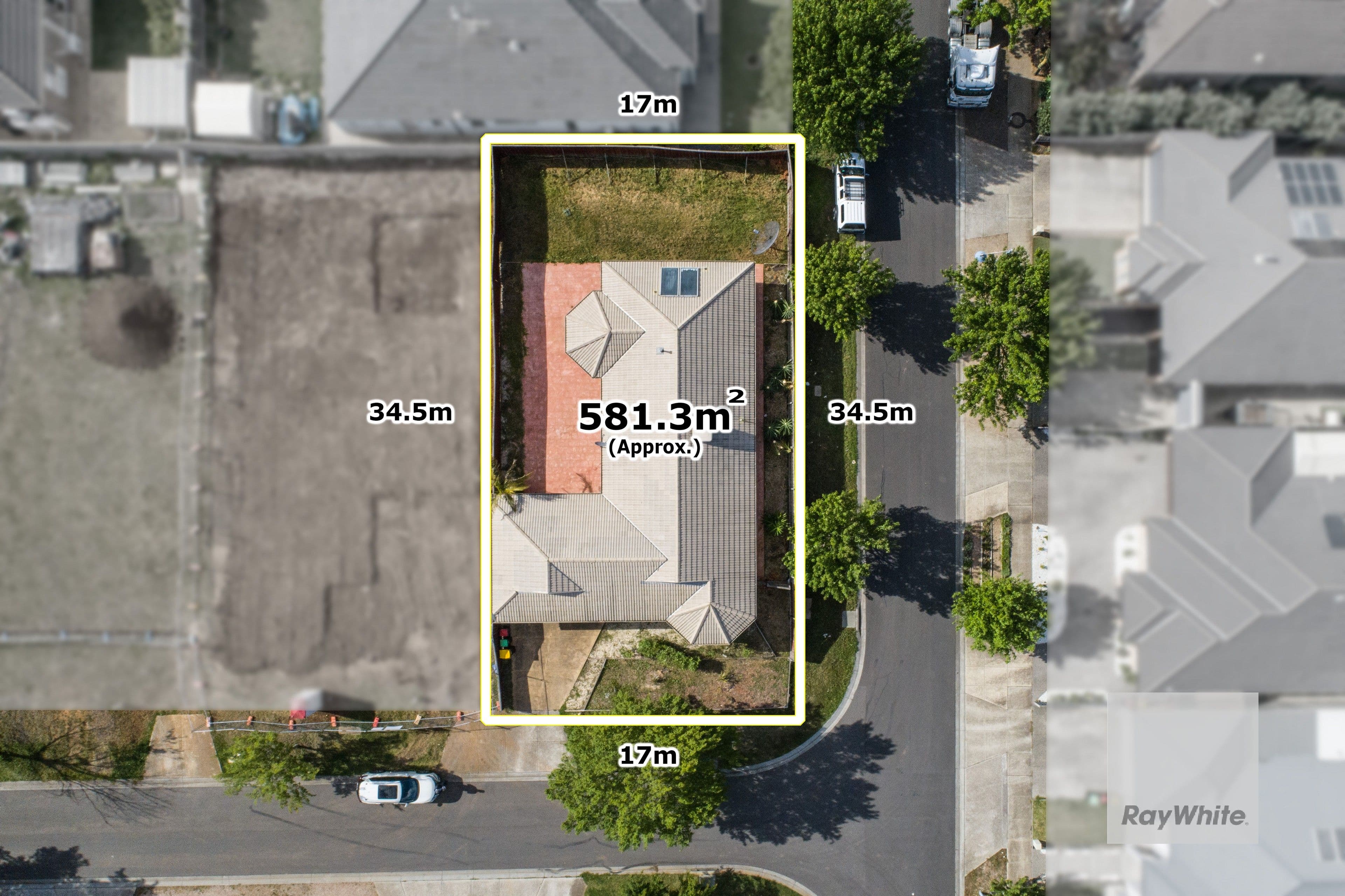 7 Cronulla Way, Taylors Hill VIC 3037, Taylors Hill - Thumbnail 2