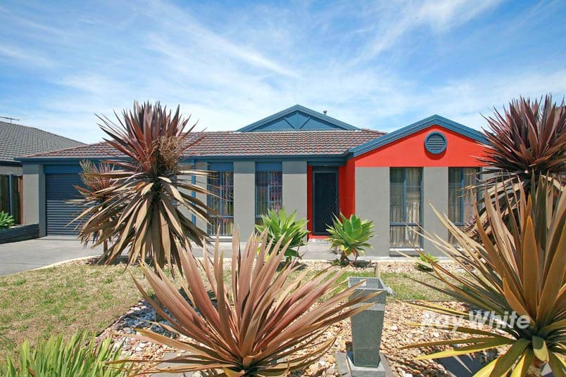 6 Rose Bush Court, LYNDHURST VIC 3975, Lyndhurst - Thumbnail 2