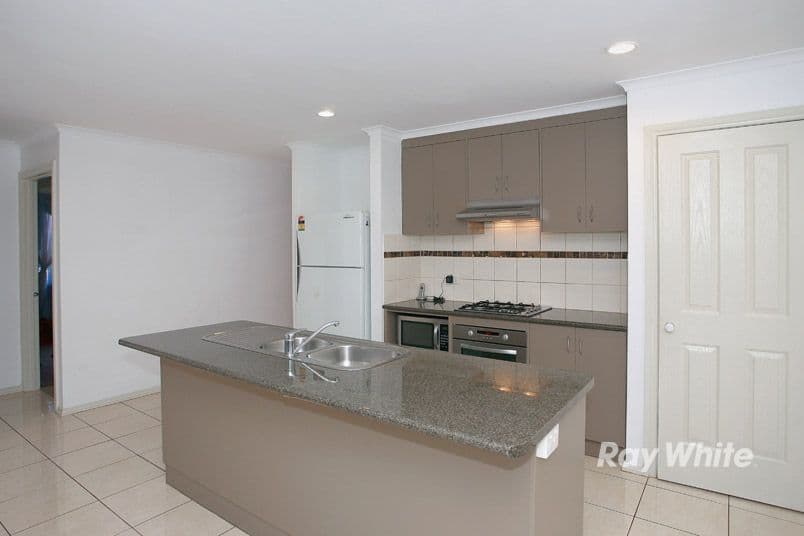 6 Rose Bush Court, LYNDHURST VIC 3975, Lyndhurst - Thumbnail 8